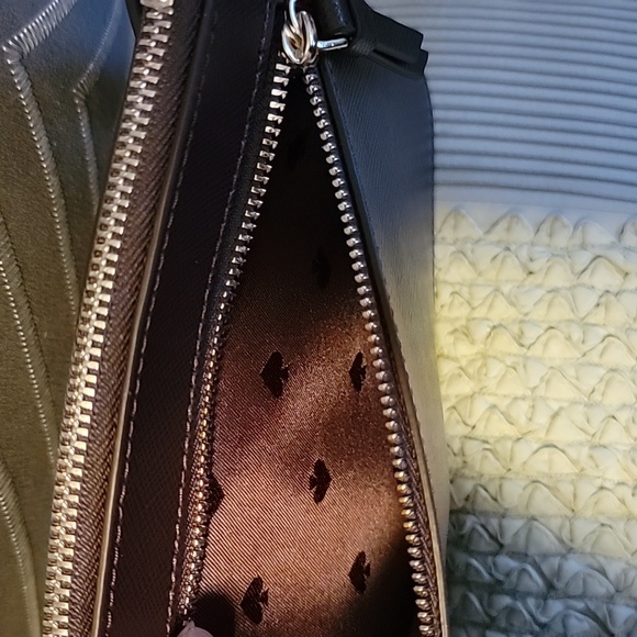 NWT kate spade  wallet wristlet - Picture 3 of 6